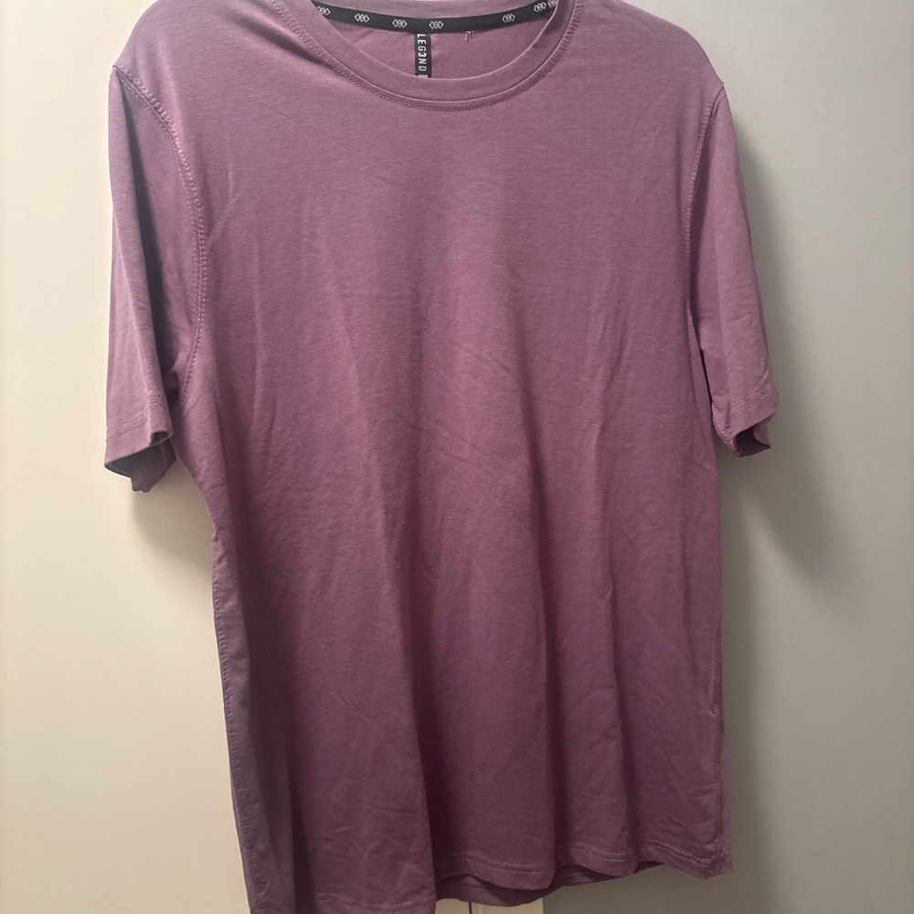 LEG3ND Inspire Shadow Lilac Crewneck T-Shirt Size L NWT